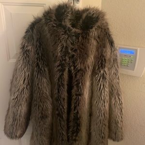 A greywolf fur coat!